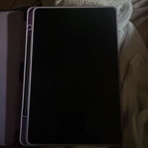 Samsung 6 lite tablet w/ pen